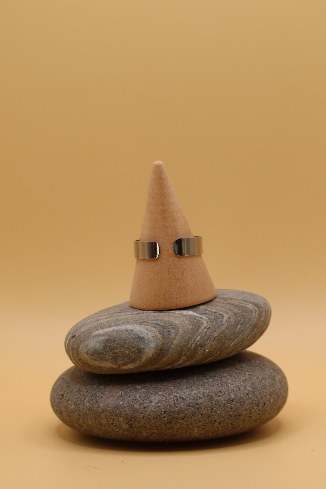 Adjustable Surgical Stainless Steel Ring with Bead made from Plastic Straw & Eco Resin