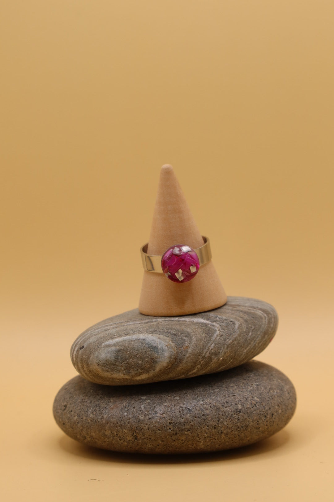 Adjustable Surgical Stainless Steel Ring with Bead made from Plastic Straw & Eco Resin