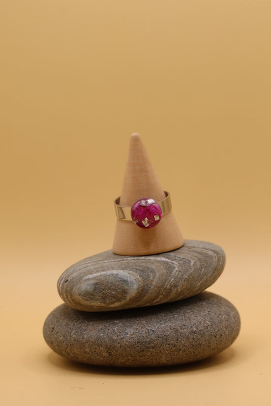 Adjustable Surgical Stainless Steel Ring with Bead made from Plastic Straw & Eco Resin