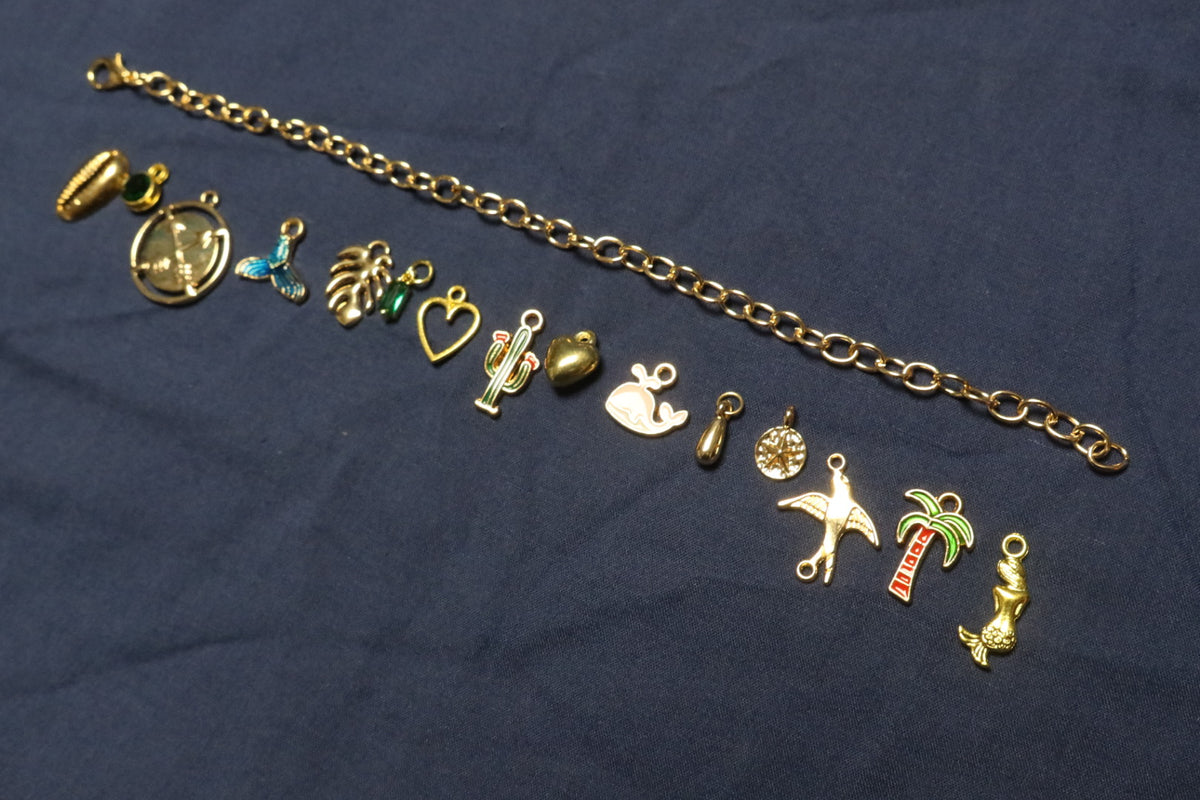 Wanderlust Charm Bracelet Making Kit (Gold)