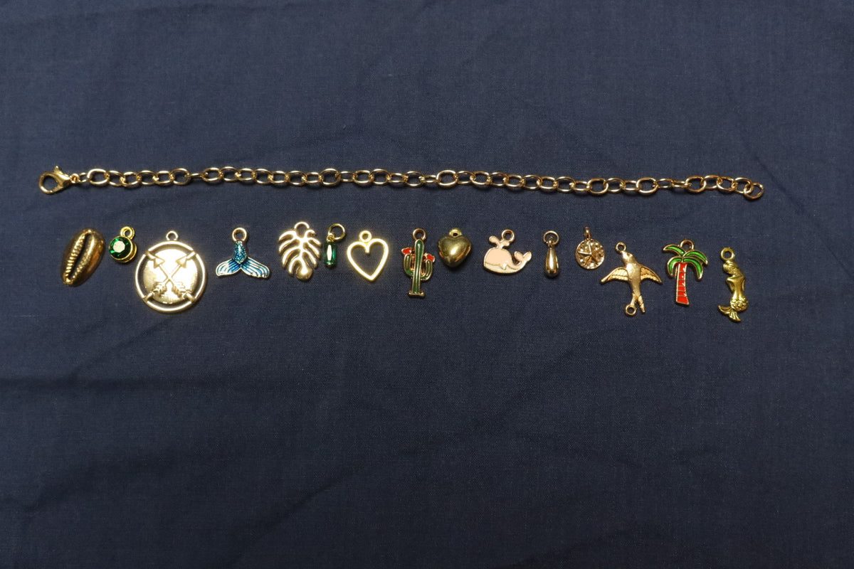 Wanderlust Charm Bracelet Making Kit (Gold)